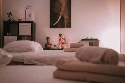 Sadhana Massage Málaga Center - Masajes en Málaga - Quiromasajista - Maderoterapia
