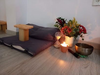 Medita Yoga Estudio